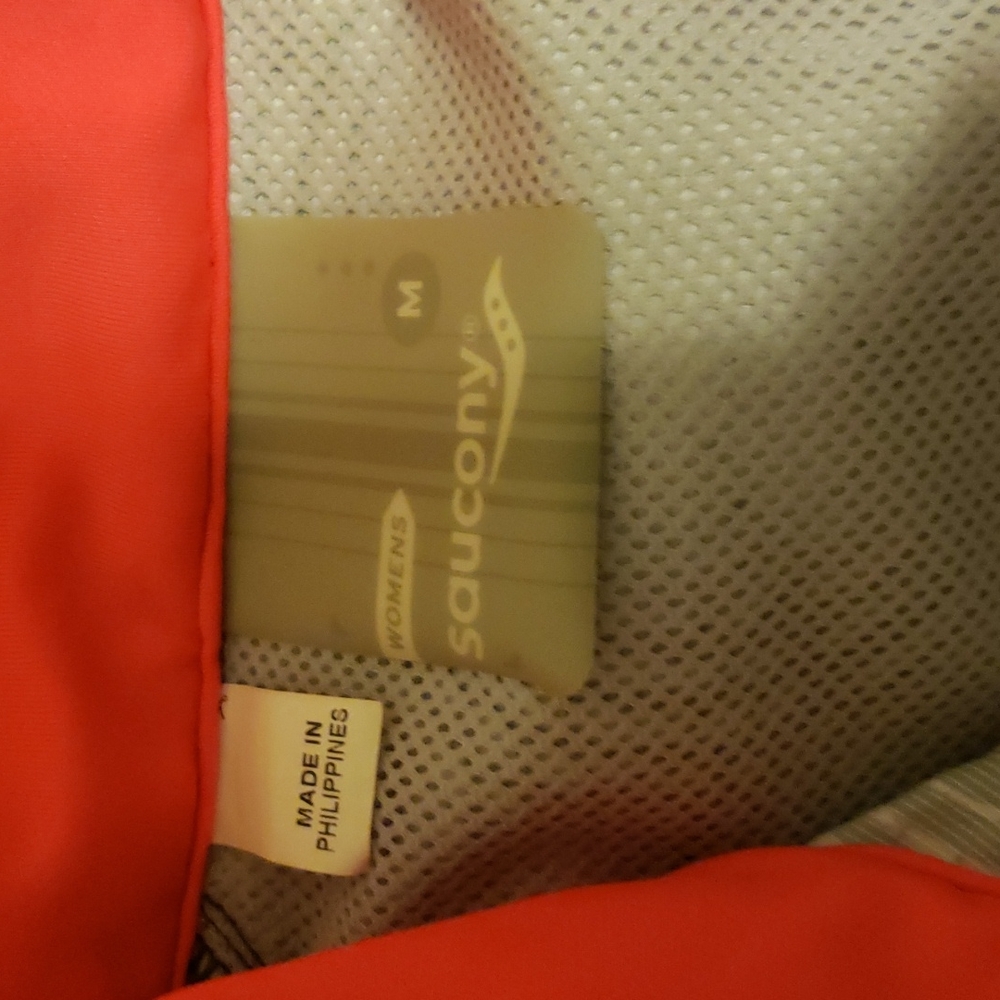 Saucony Running Jacket - Picture 3 of 4